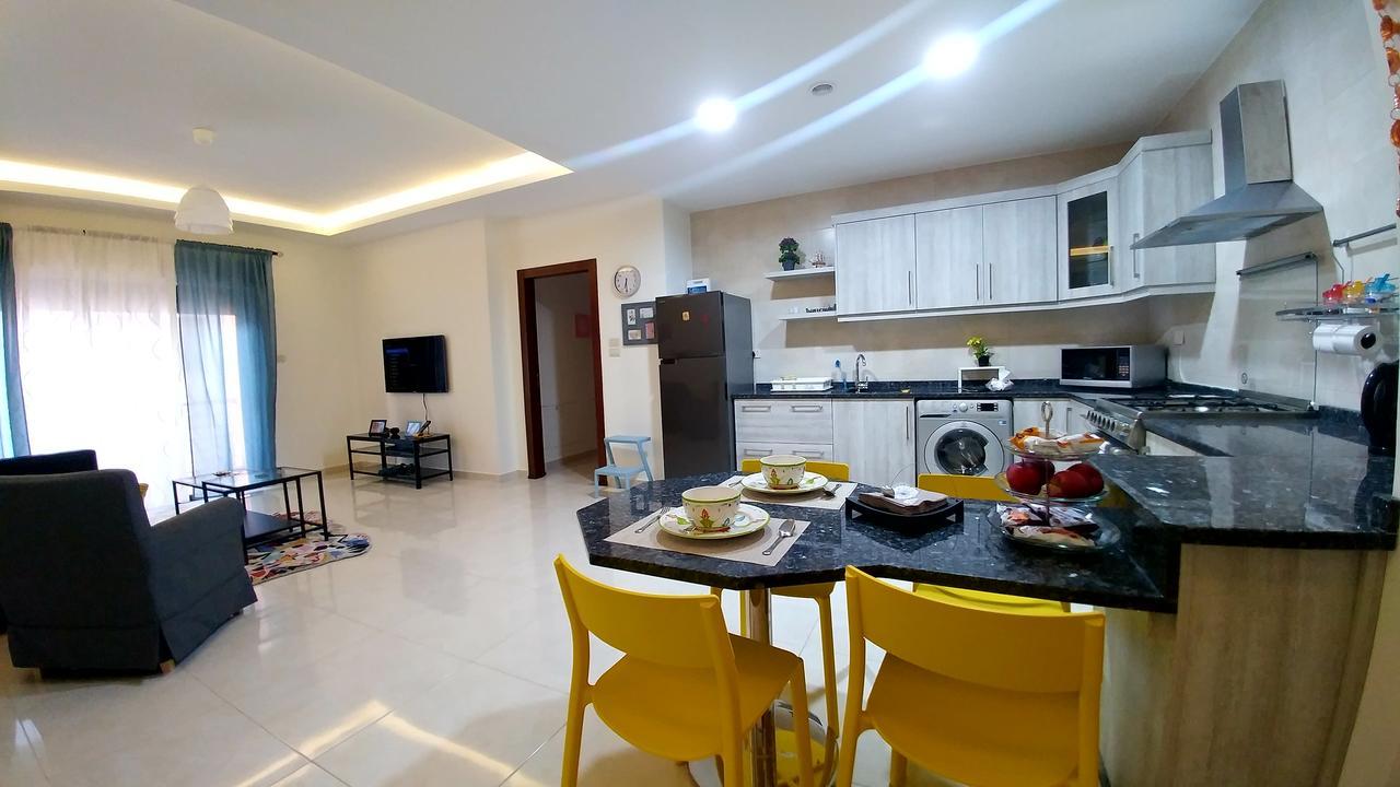 Double Key By Hr Appartement Amman Buitenkant foto