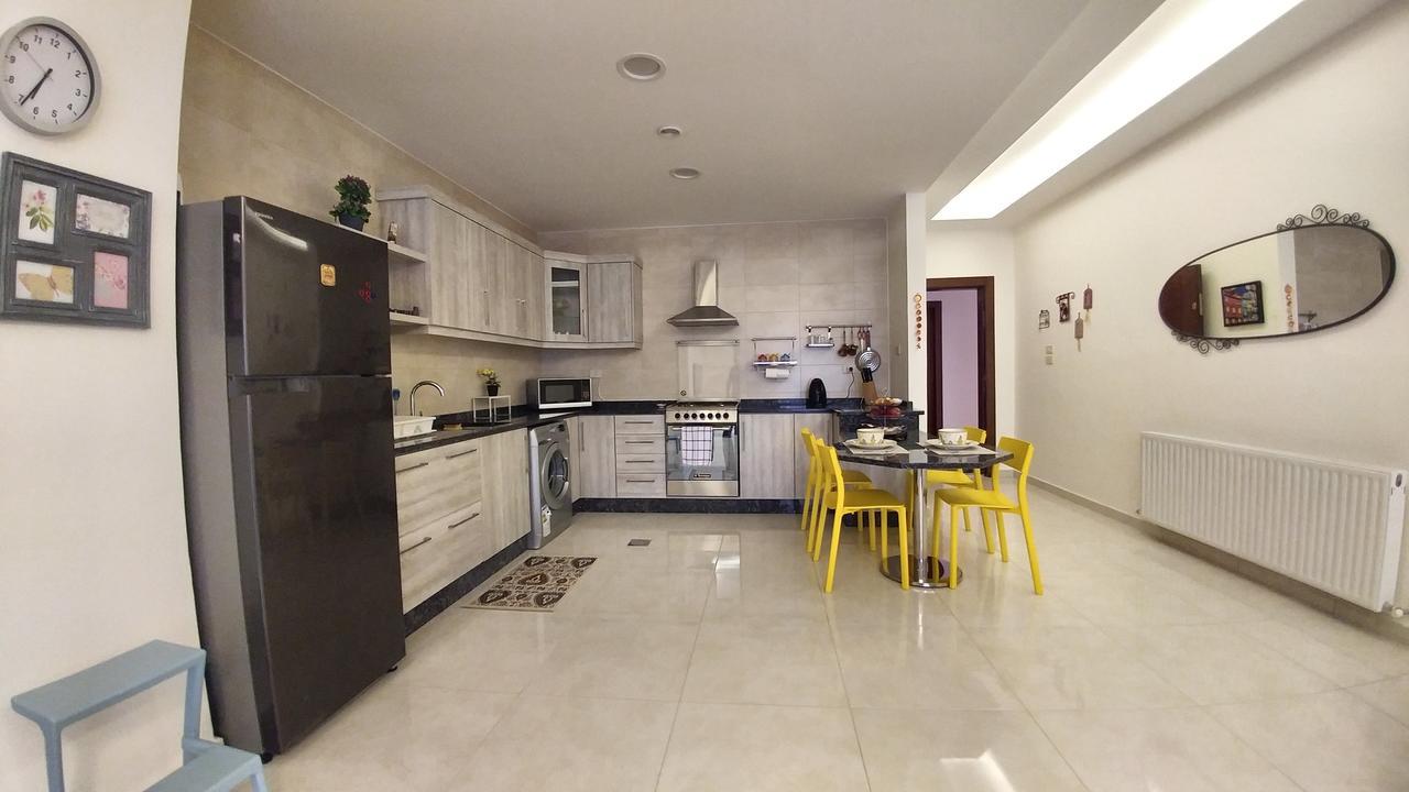 Double Key By Hr Appartement Amman Buitenkant foto