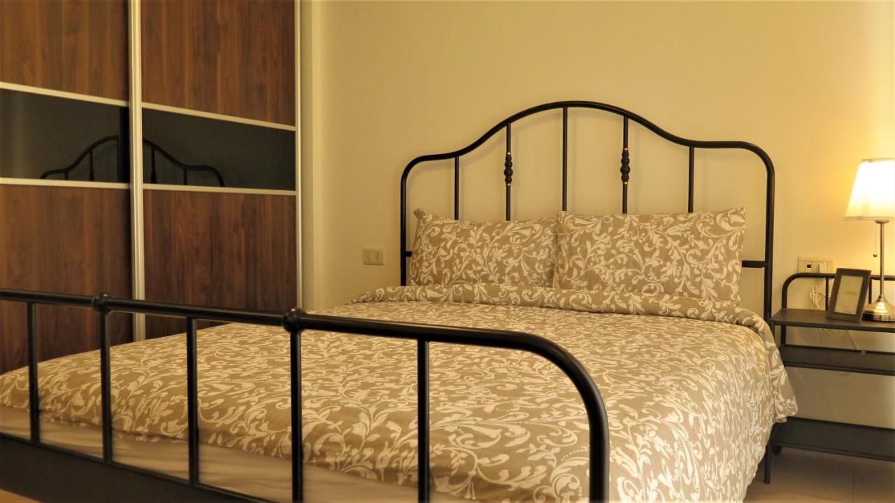 Double Key By Hr Appartement Amman Buitenkant foto