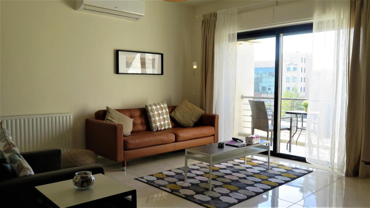 Double Key By Hr Appartement Amman Buitenkant foto